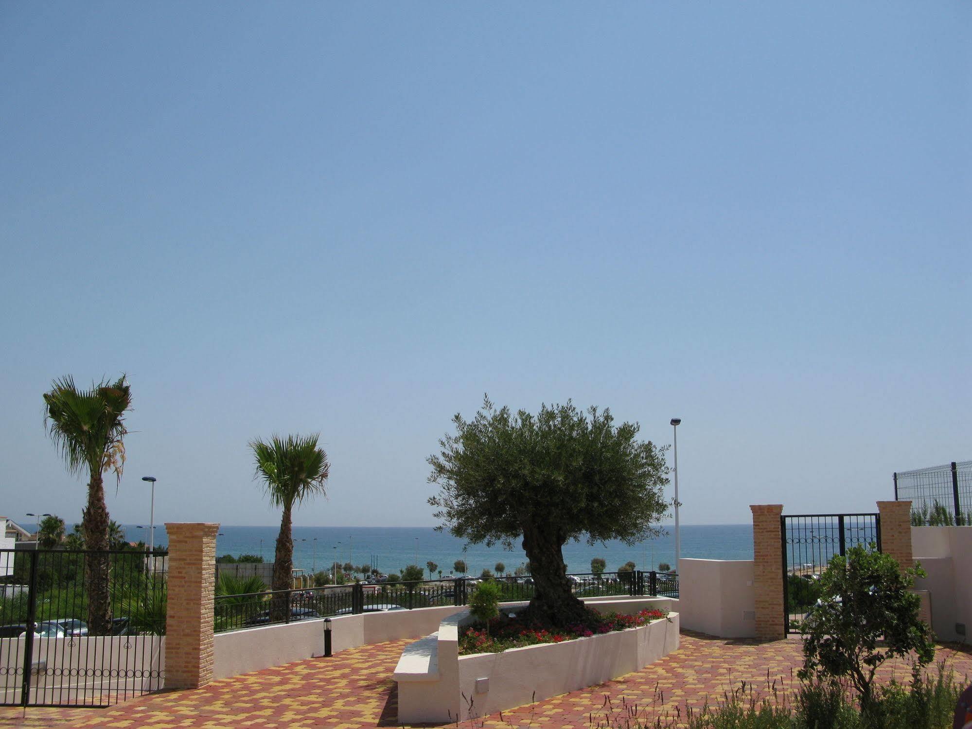Azul Beach Mar Holidays Ла Мата Екстериор снимка