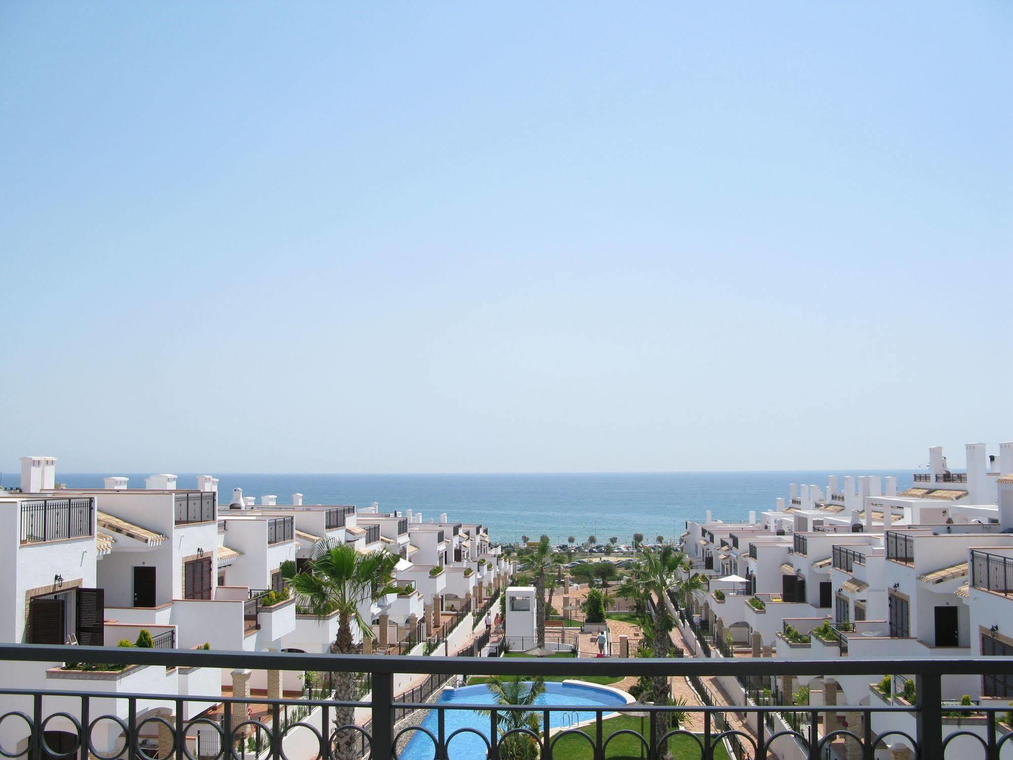 Azul Beach Mar Holidays Ла Мата Екстериор снимка