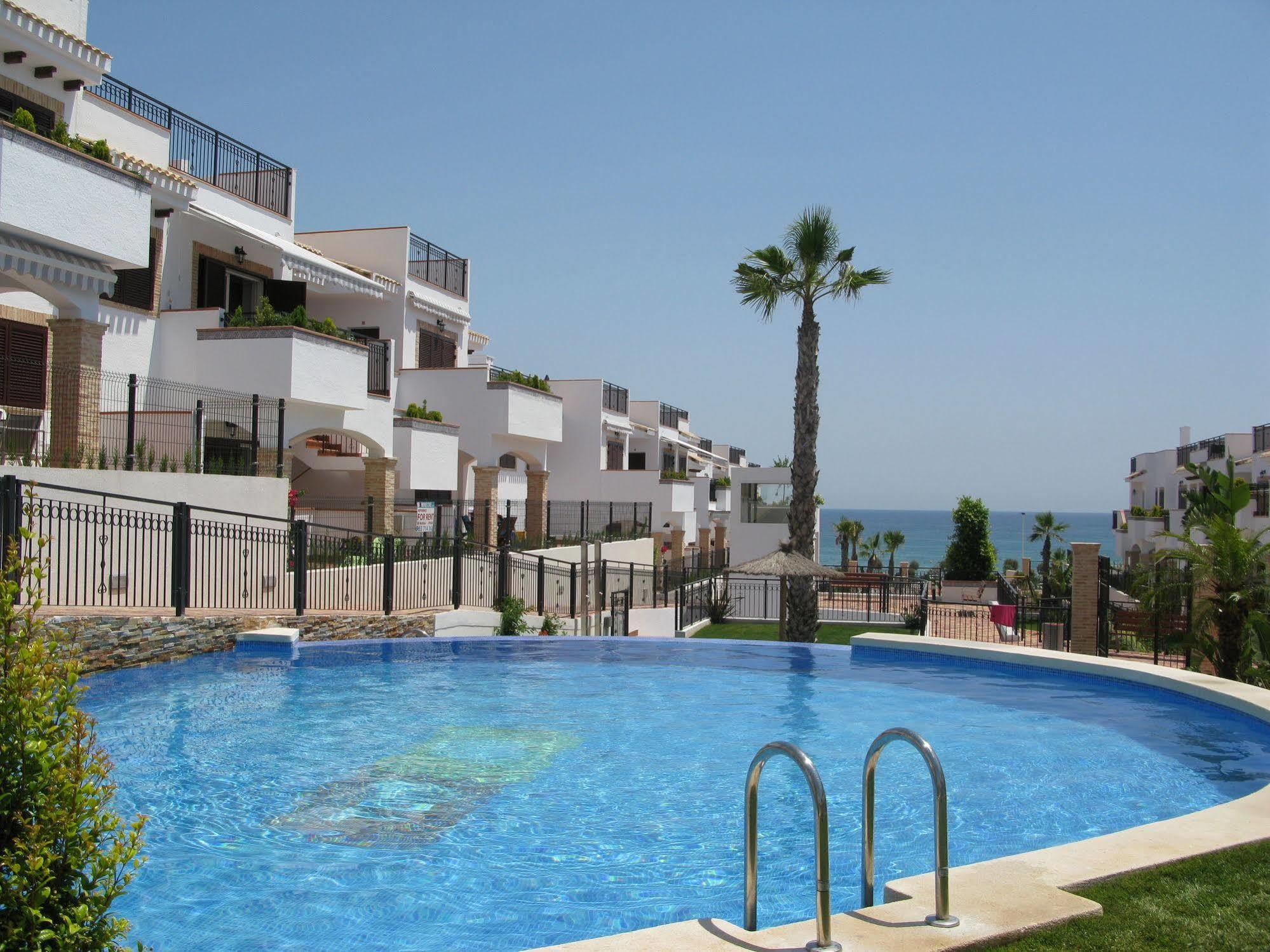Azul Beach Mar Holidays Ла Мата Екстериор снимка